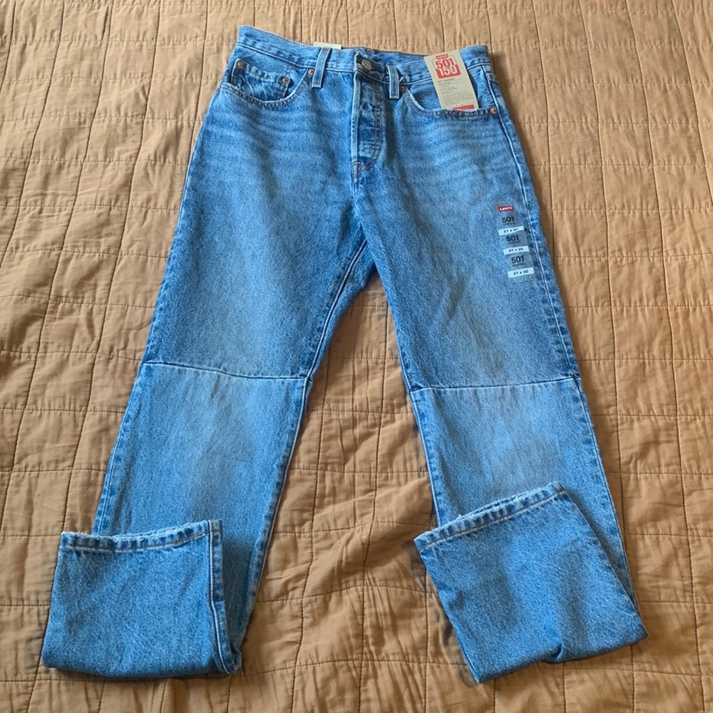 Women’s LEVIS new with tags - Picture 4 of 9